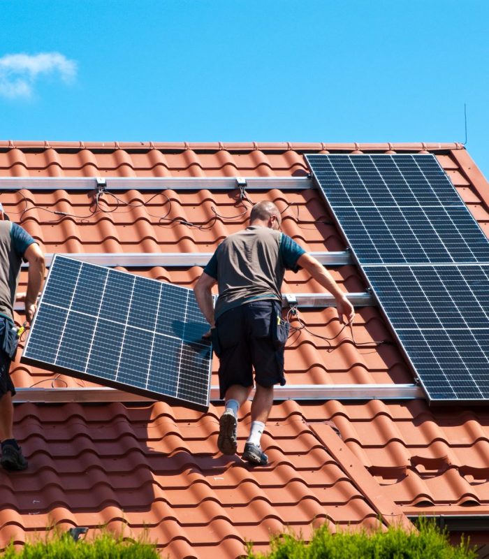 installazione fotovoltaico adobestock 444090303 1